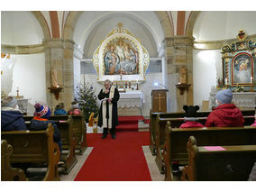 Krippenandacht mit Segnung der Kinder (Foto: Karl-Franz Thiede)